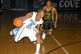 South Dade Point Guard Vincent Williams hopes to improve on a breakout Junior year.